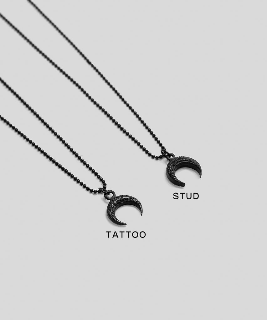 Armo Mini Crescent Necklace (Matte Black)