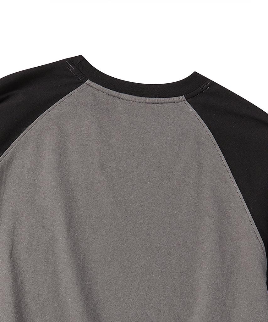 TRAVEL Arte Raglan Long Sleeve Charcoal
