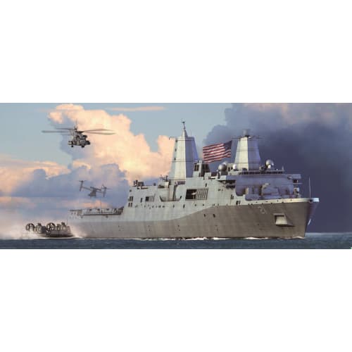 Hobby Boss 1/700 Scale Ship Series US Navy Transport Landing Ship New York LPD-21 Plastic Model