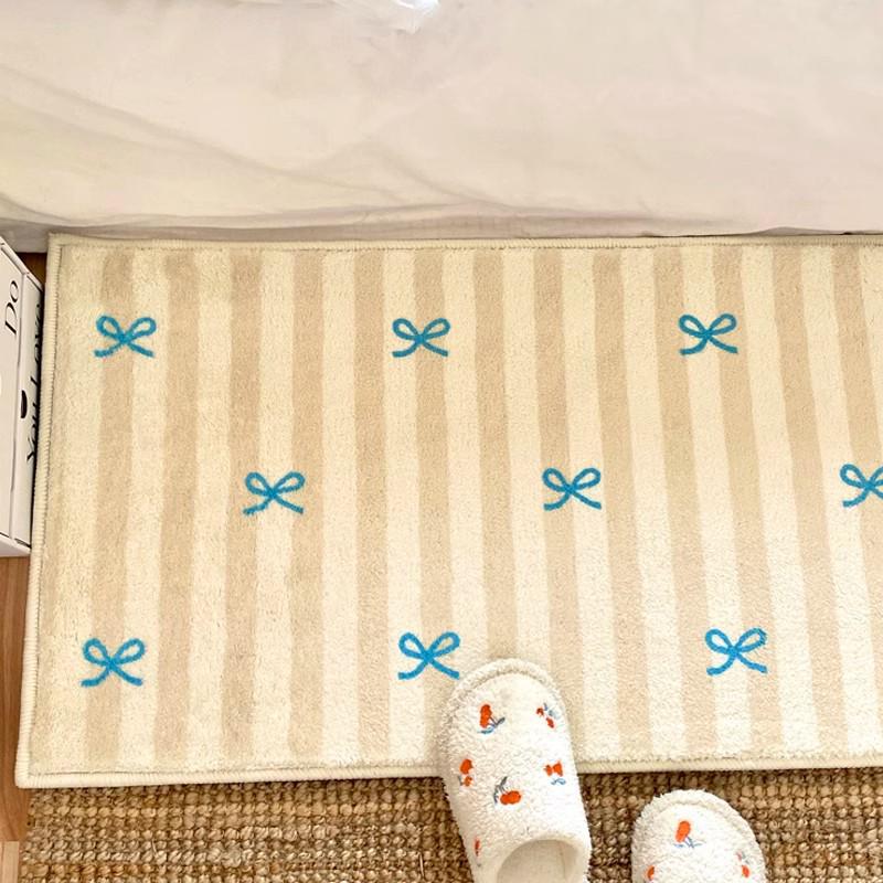 Милий мультяшний довгий килим-приліжковий килимок для спальні