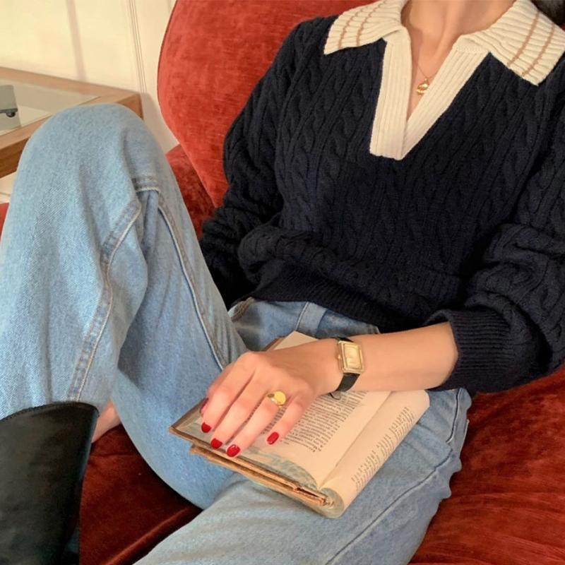 Damski, luźny sweter z dzianiny, z długimi rękawami i klapami w bloki kolorów