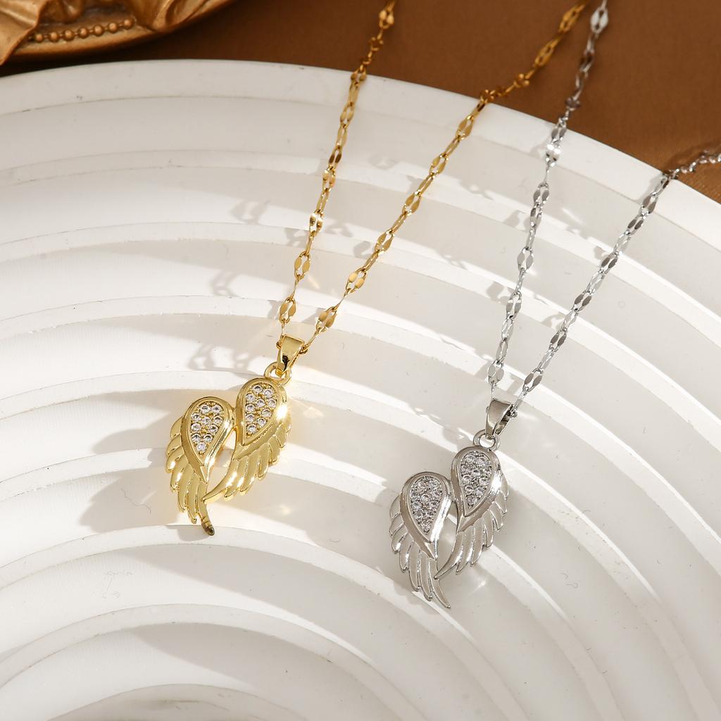 Angel Wings Pendant Necklace for Women Simple Fashion Choker Jewelry Gift