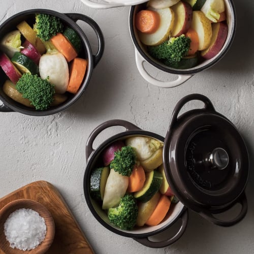 Vermicular MBK14R Cast Iron Enamel Pot, 14cm, Matte Black, Waterless Cooking, Includes Recipe Booklet, Round Oven Pot