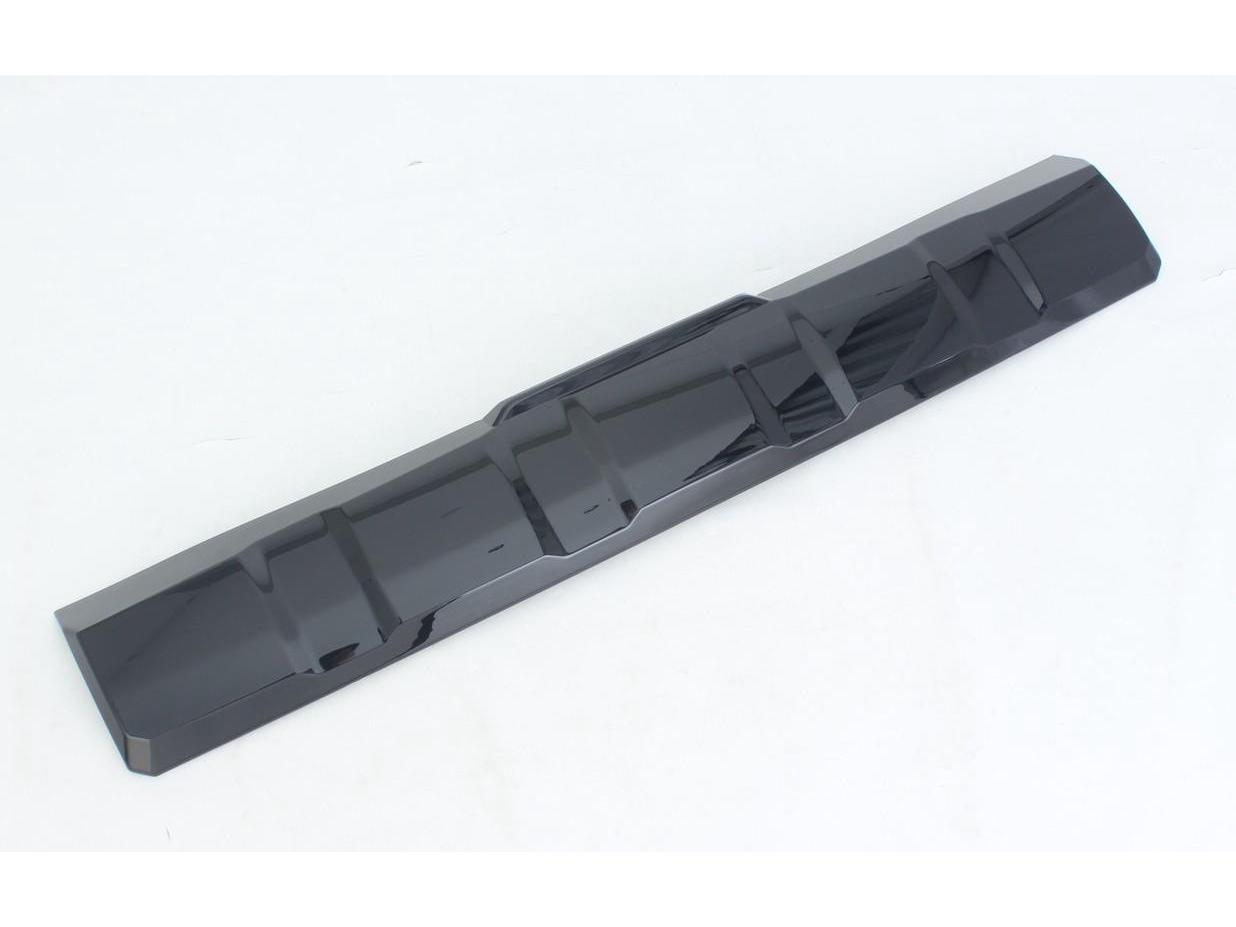 

Защитная накладка заднего бампера Toyota Prado для моделей 24 года: LC250 Противоударная полоса