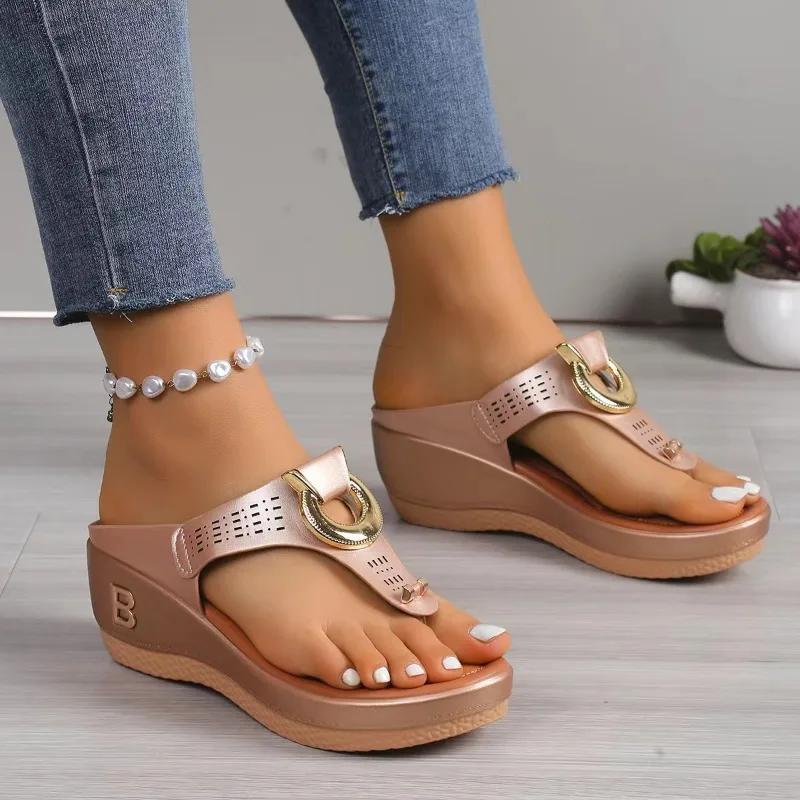Fashion Summer Slippers Women 2025 Big Size Platform Wedges Sandals Slippers Non-Slip Open Toe Flip Flops Ladies Comfortable Beach Shoes