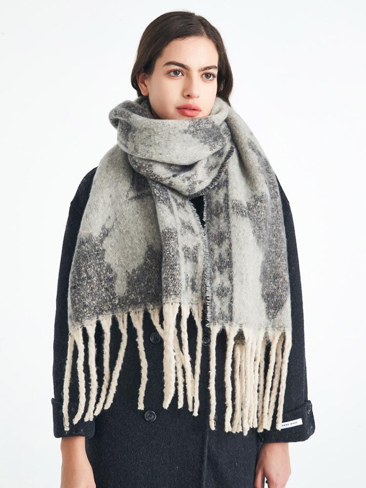 Women Winter Retro Knitted Scarf Headscarf Ladies Casual Animal Print Tassel Warm Scarve Mujer Foulard Thick Wrap Shawl New