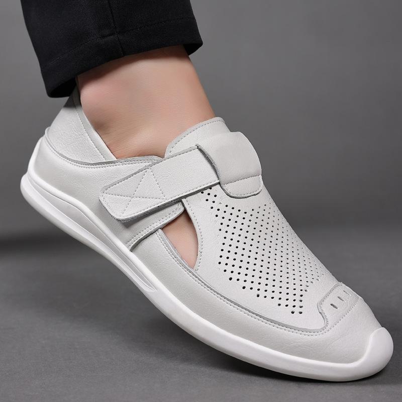 Fashion 2024 Summer Soft Sloe Leather Sandals Men Fashion Hollow Out Business Casual Shoes Slippers Men New Designer Male Shoe