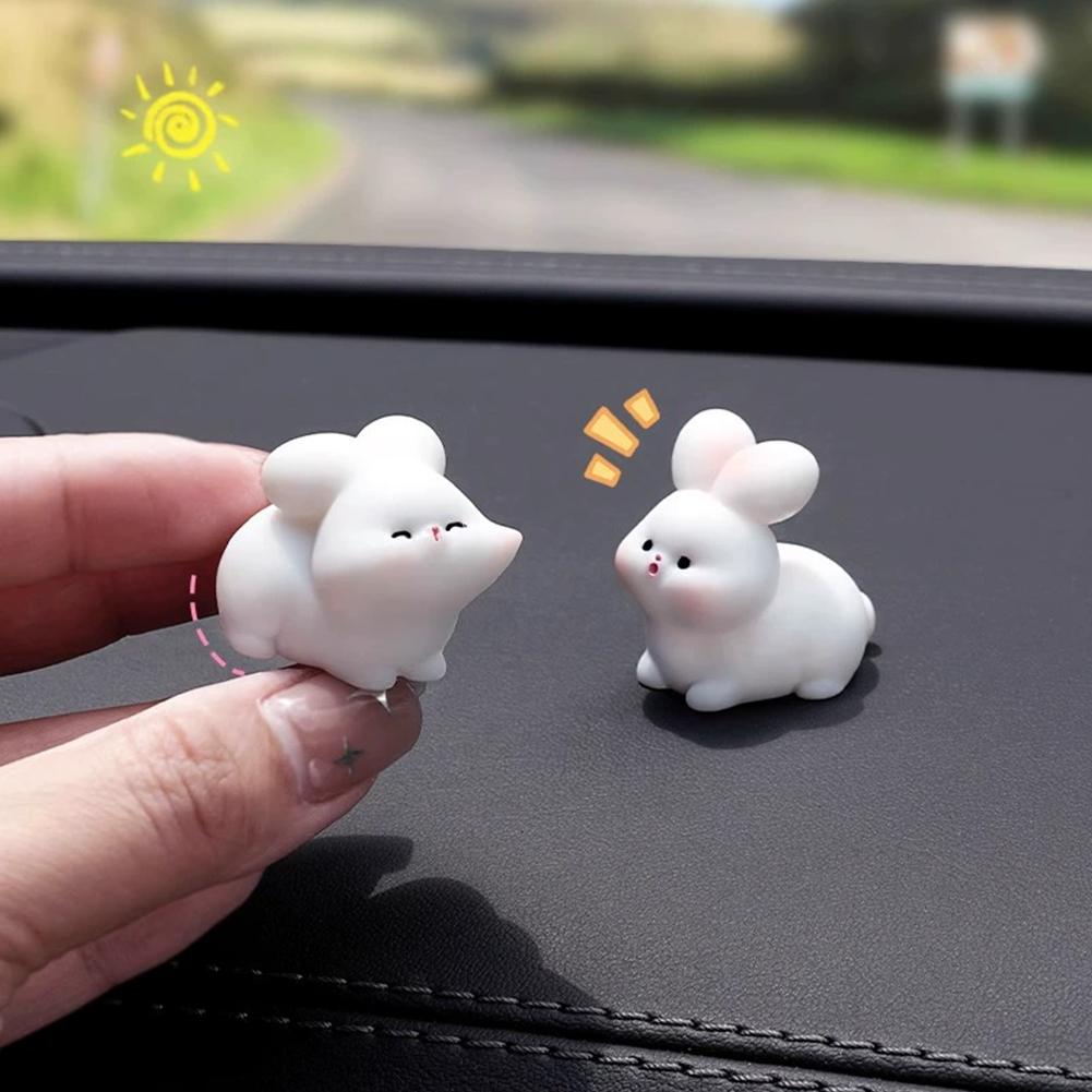 Roztomilá zvířátka líbající se Dekorace na palubní desku auta, Vtipné figurky žabáků líbajících se pro okna auta, palubní desku, Příslušenství do interiéru auta