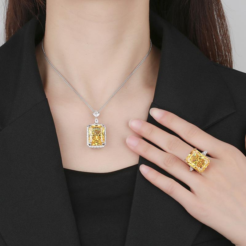 Jewelry Redeen Cut Yellow Diamond Pendant Main Stone 15 * 20