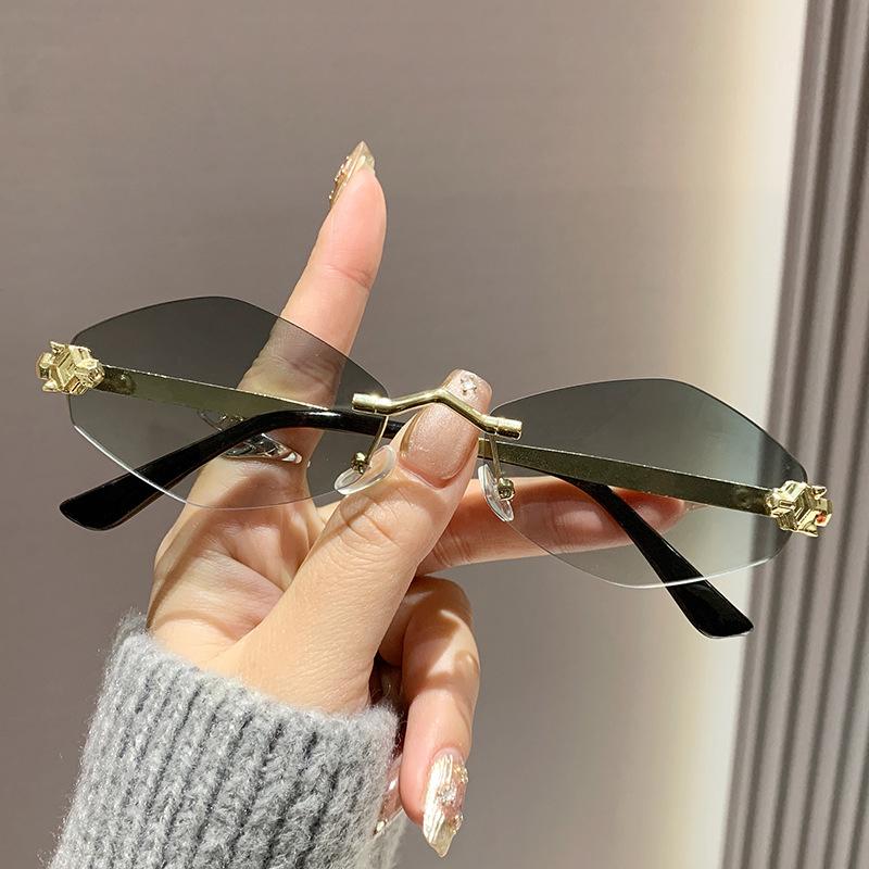 2024 Frameless Rhombus Sunglasses: Trendy European Design with Superior Sun Protection for Women