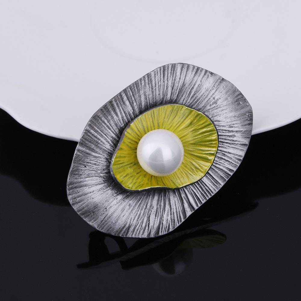 Hot Alloy Retro Brooch Premium Light Luxury Clothing Accessories Pin Jewelry Pearl Brooch