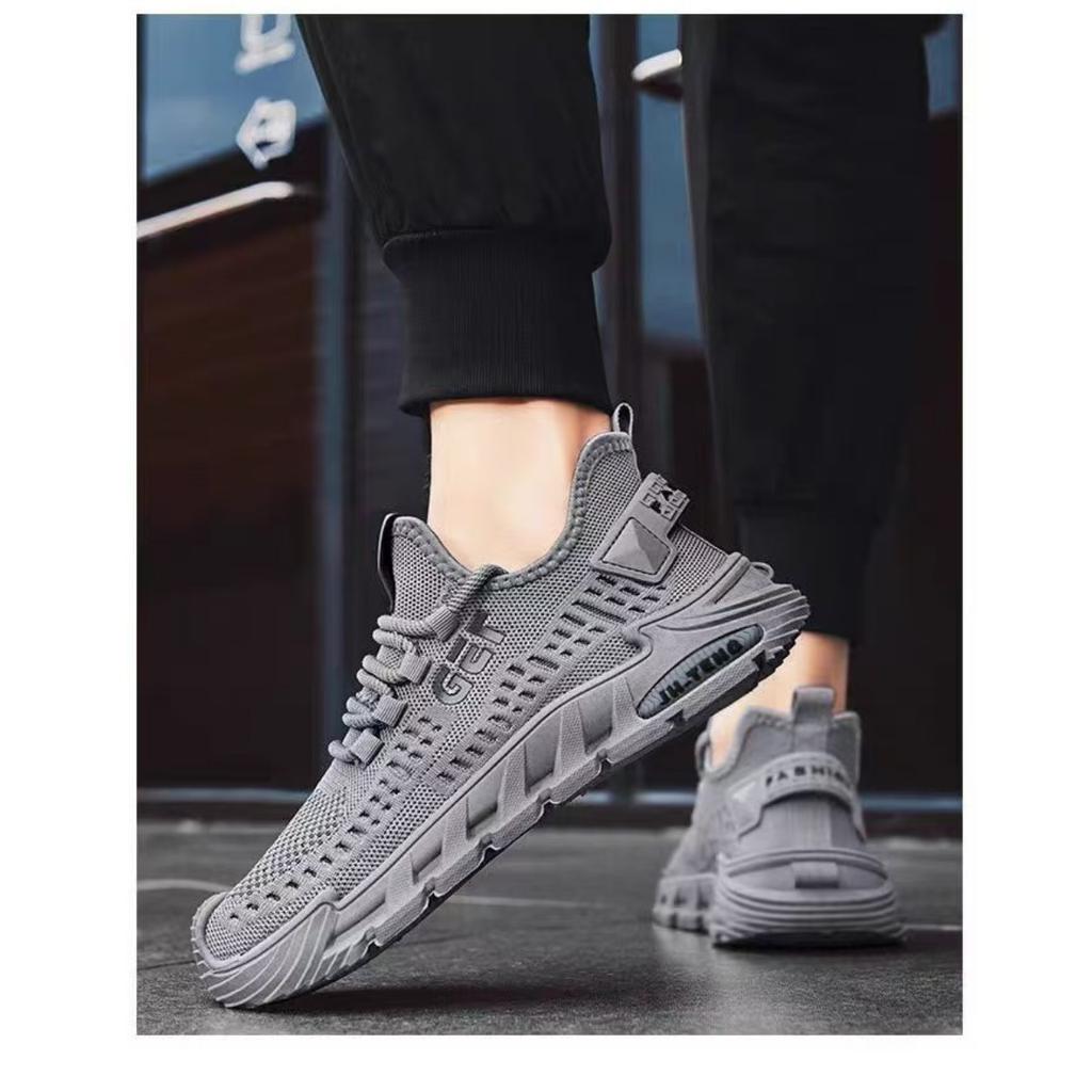 Men's Summer New Mesh Breathable Men's Casual Shoes Trend Versatile Hollow Single Shoes Solid Color One Foot Shoes