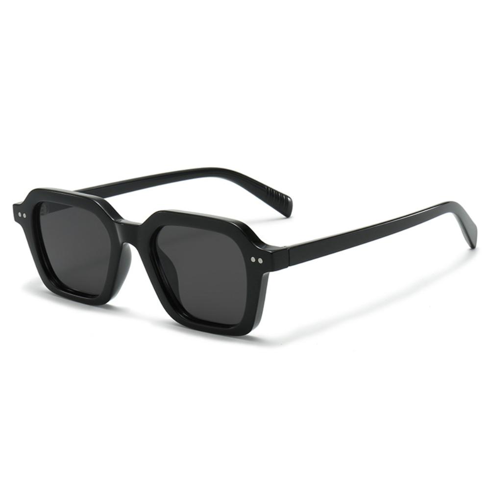 

Fashion Gradient Shades Square Sunglasses Women Men Vintage Trendy Brand Designer Sun Glasses Female Eyewear Anti-glare UV400