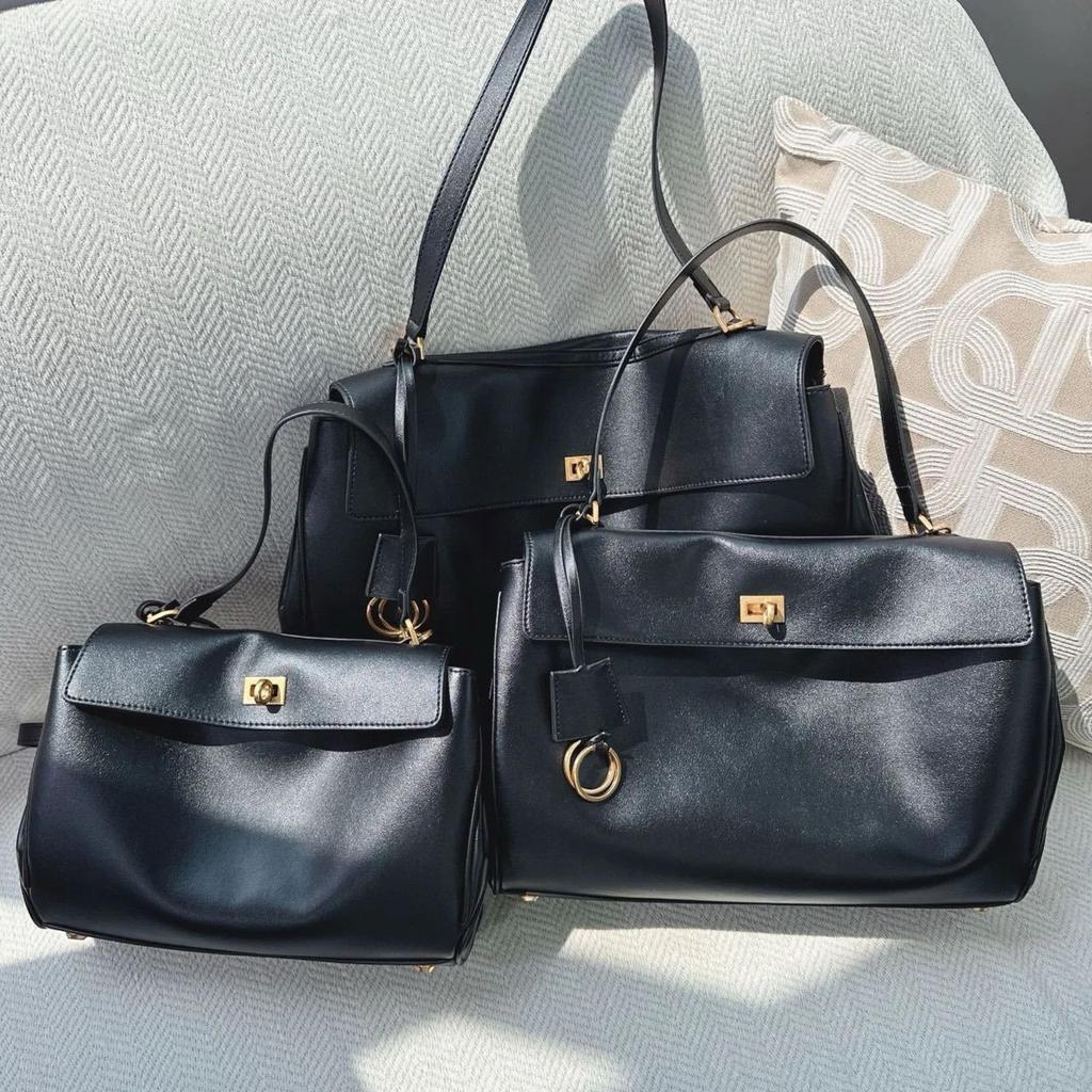 New Leather Bag Women's Large-capacity Tote Bag Shoulder Handbag Lock Commuter Armpit Bag