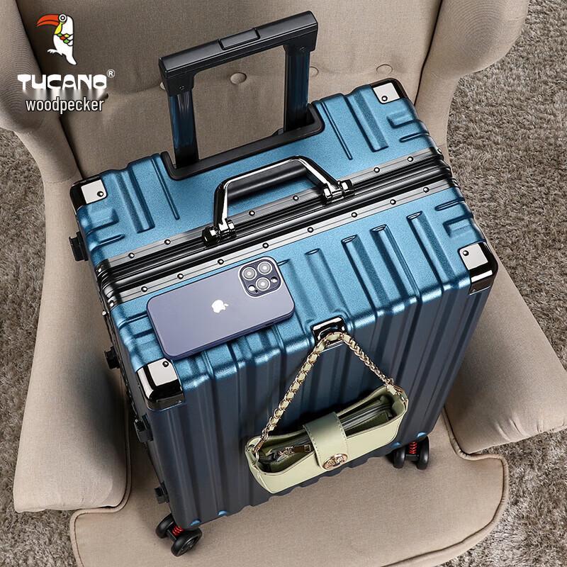 ZMN Durable Aluminum Frame Luggage