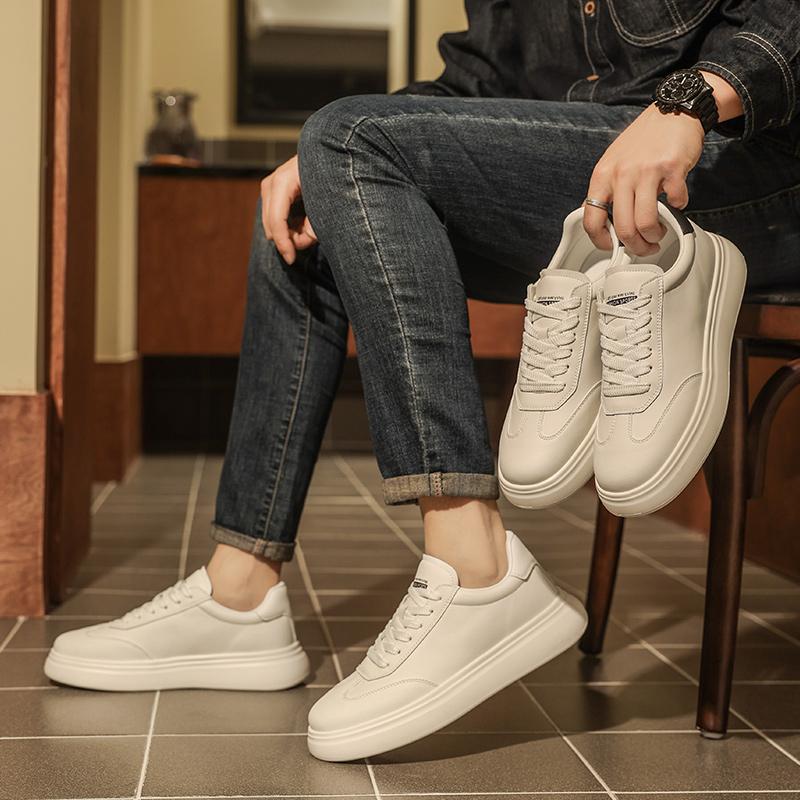 Fashion Leather Mens Comfortable Walking Flats Outdoor Men Casual Shoes 2025 New Arrival Classic Mens Sneakers Lace-up Business Shoes