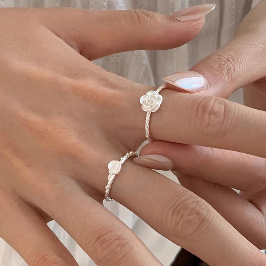 Chic Floral Adjustable Rose Ring For Women Perfect For Daily Wear And Fashion