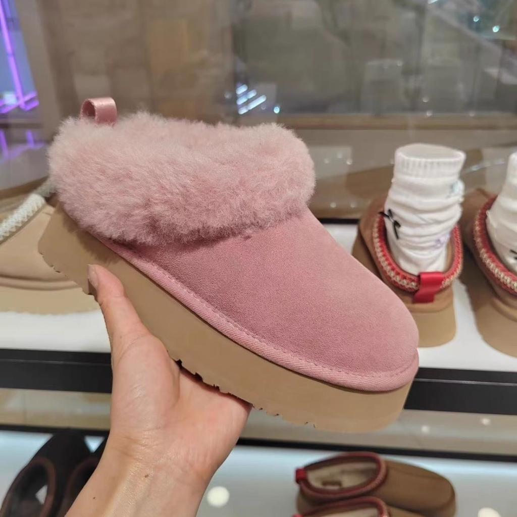 2025 Autumn and Winter New Women's Snow Boots Comfortable Thick Soles Heightened Round Head One Pedal Tazler Plush Shoes