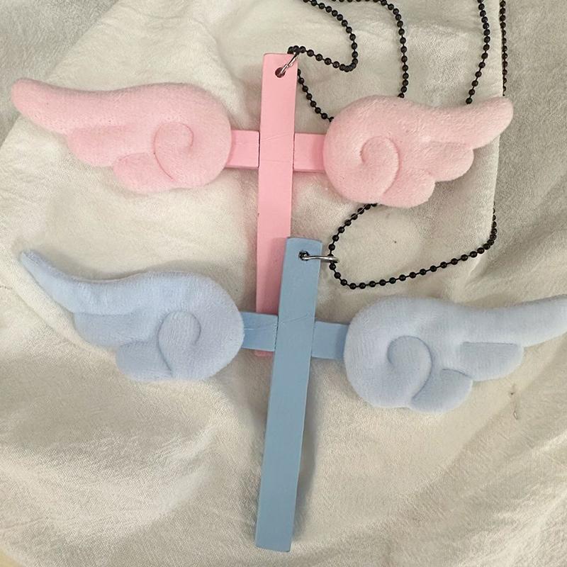Cross Angel Wings Necklace Jesus Christ Pendant Choker Retro Jewelry Style Natural Wood Amulet