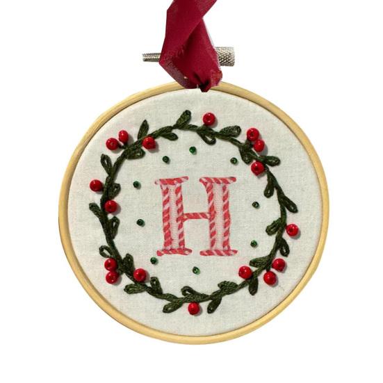 DIY Embroidered Christmas Ornaments Personalized Initial A–Z Monogram Embroidery Set Mini Handmade Christmas Embroidery