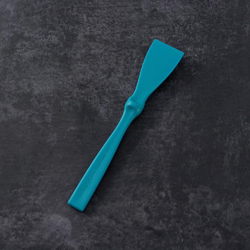 

Leather Scraper Film Corrosion-resistant and Easy To Clean Handmade DIY Leather Surface Treatment Film