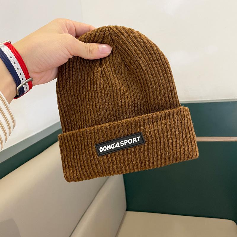 

Осенне-зимняя шерстяная шапка-пуловер для женщин, модная и универсальная вязаная шапка с буквенной этикеткой для велоспорта, ветрозащитная холодная шапка баотоу для мужчин One Size