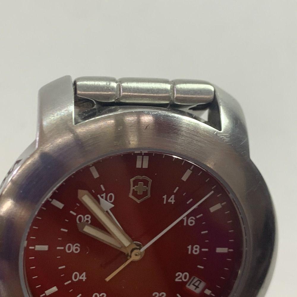 Used 04w3220[Used] VICTORINOX V7-02 GMT quartz men's watch dial red 100M [Hachioji store]