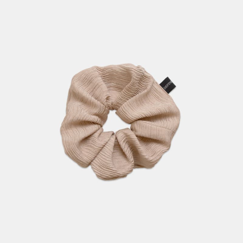 DEFINE OTHER Wrinkle Big Scrunchie (Sand)