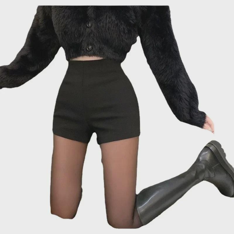 High Waist Black Velvet Shorts for Autumn/Winter - Petite Hot Girl Style