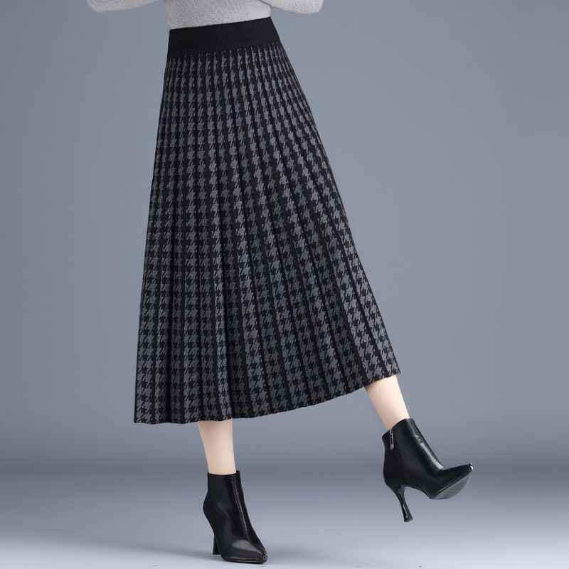 Autumn/Winter Thick Knitted Pleated Skirt for Women High Waist Mid Length Knitted Skirt