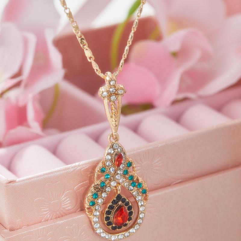 New Trend Crystal Flower Pendant Necklace Women Cubic Zirconia Rose Golden Ethnic Bride Necklace Fashion Vintage Jewelry Gifts