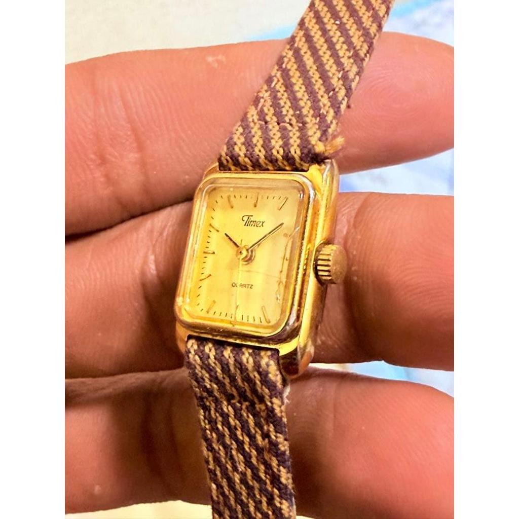 Used TIMEX Quartz Watch Analog Body