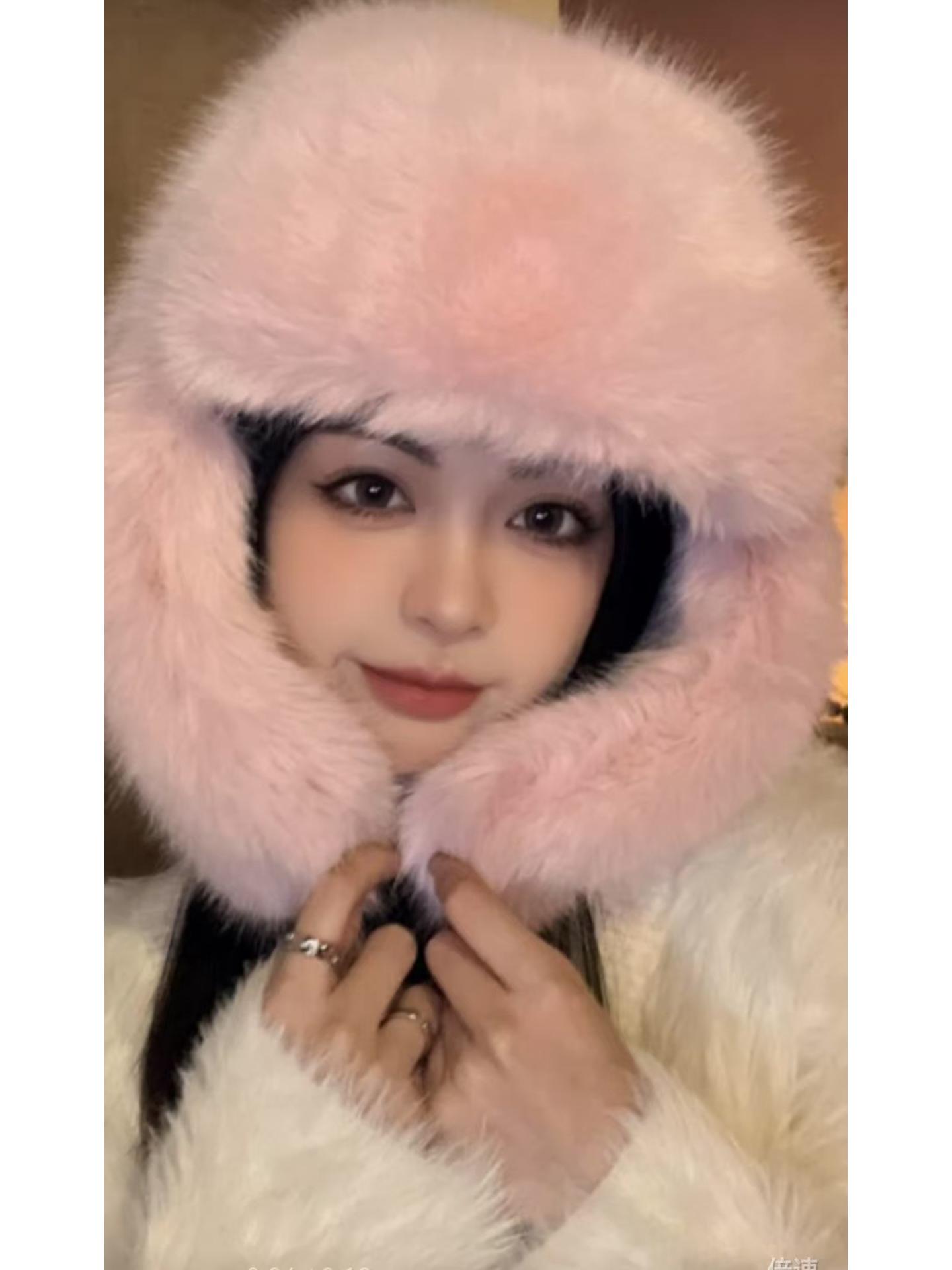 

Women s Windproof Faux Fur Plush Winter Hat with Ear Muffs розовый