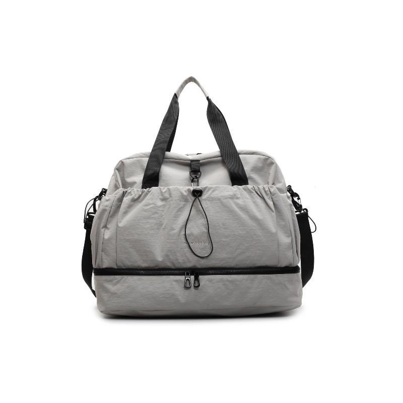 Large Capacity Travel Duffel Bag Trendy Casual Duffle Bag for Women with Adjustable Strap Casual Nylon Shoulder Bag