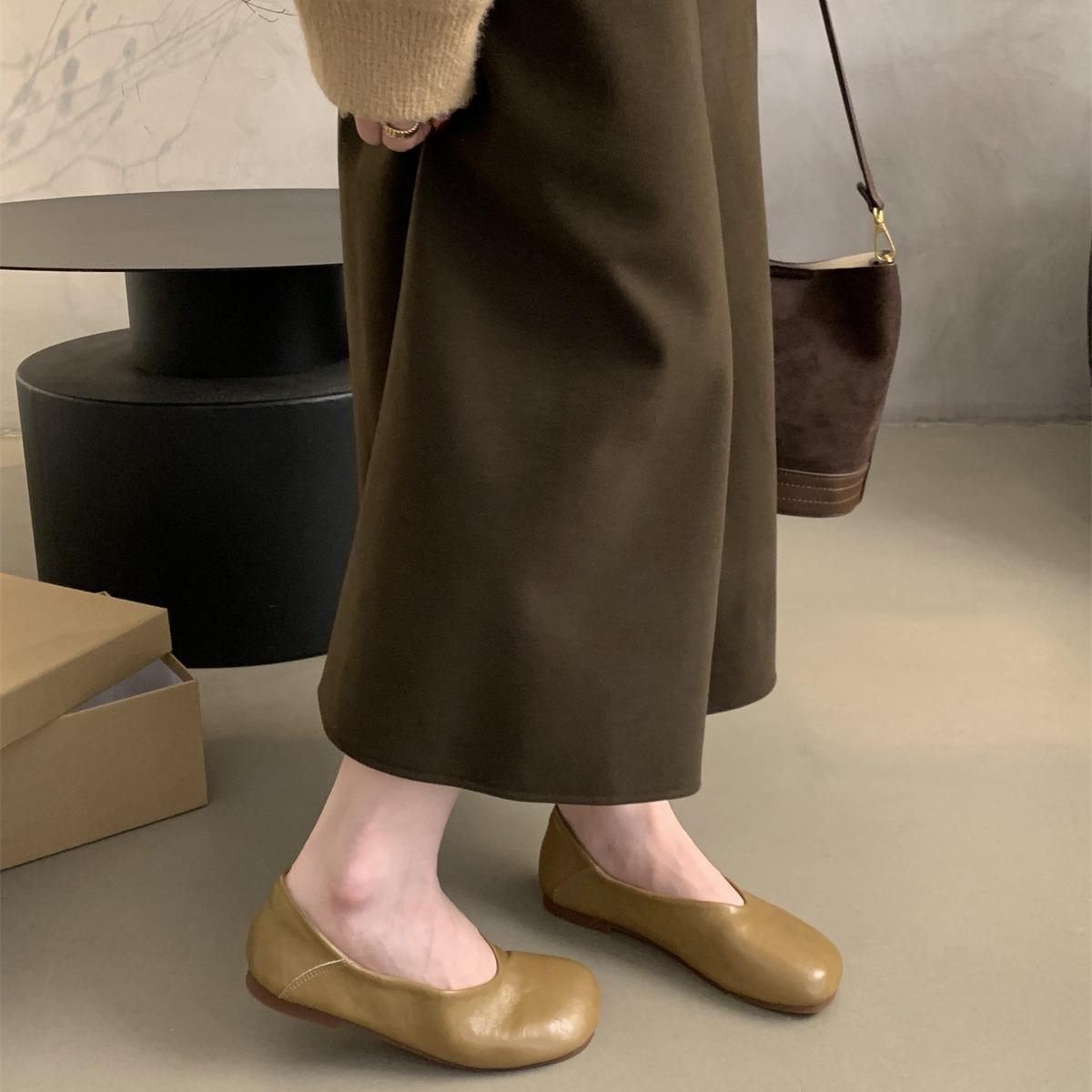 Женские кожаные лоферы без шнуровки — фото 4