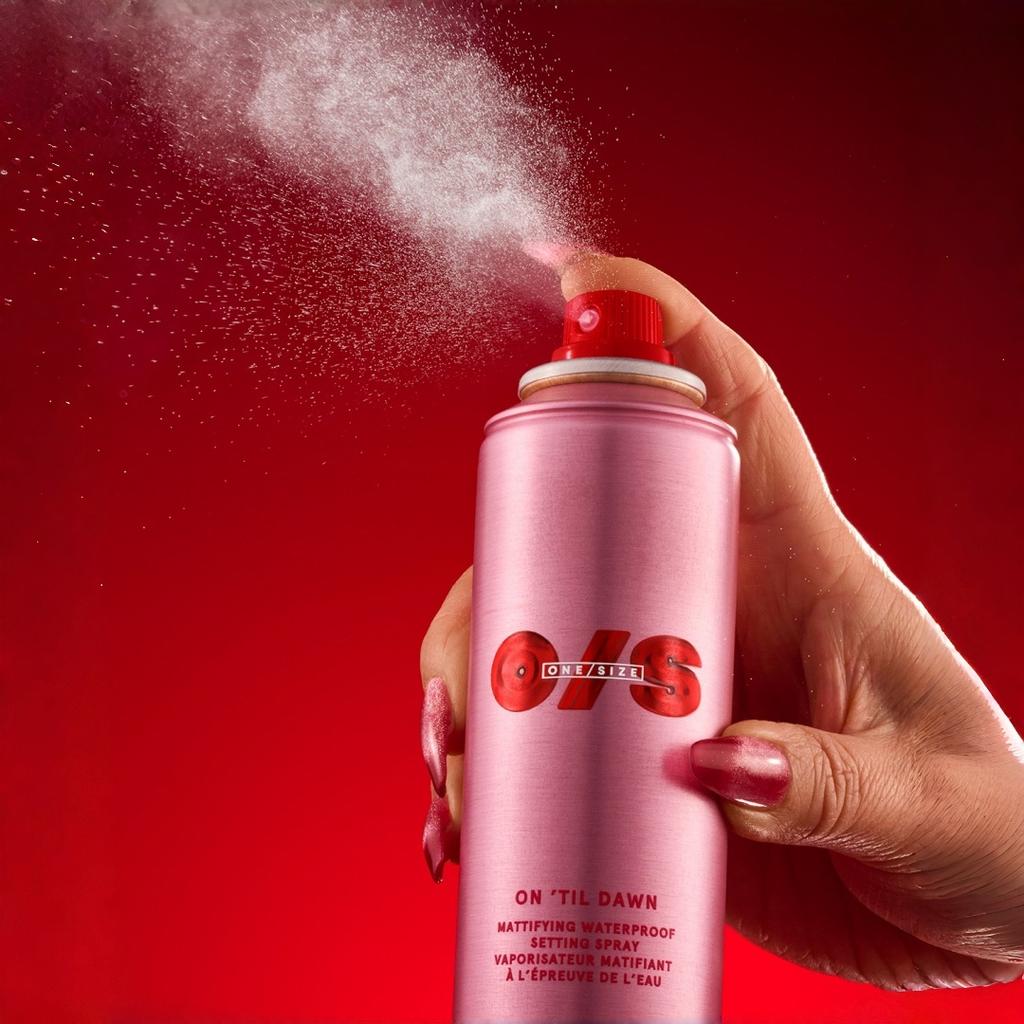 One Size On 'Til Dawn Mattierendes, wasserfestes Fixierspray 143 ml