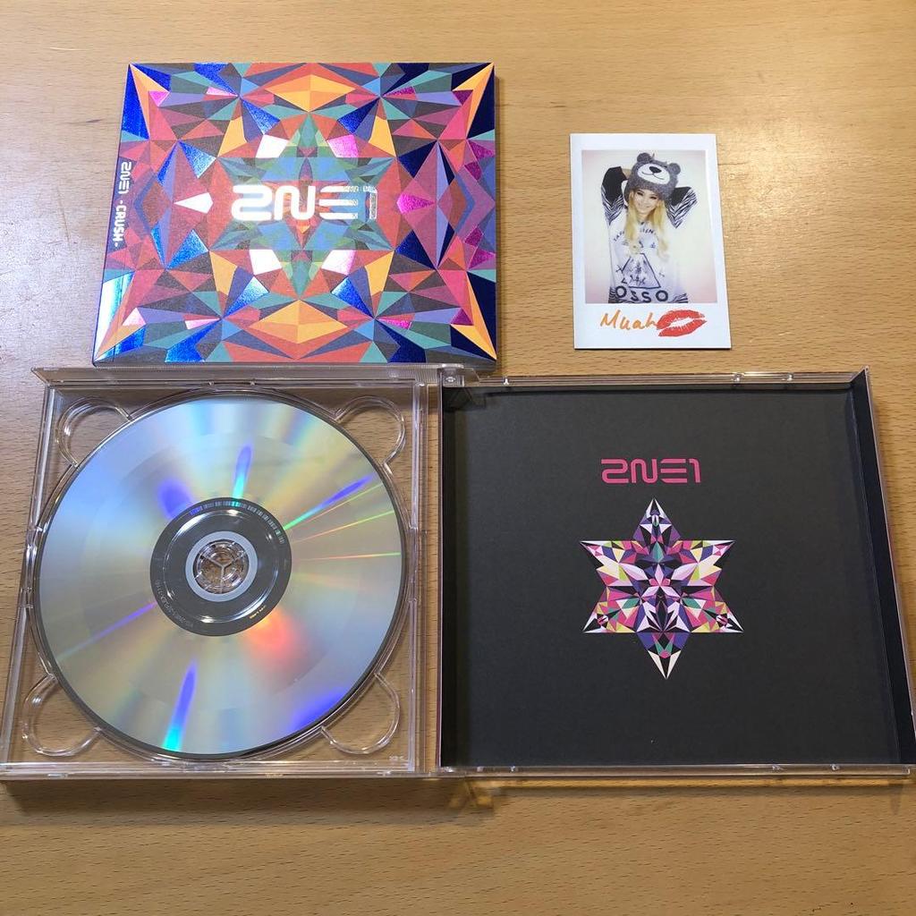 [USED] 2NE1 "CRUSH" (with CL Trading Card) Import (Korean Version)