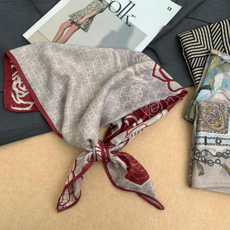 Square scarf new neck scarf scarf small shawl travel bag headscarf versatile cashew flower silk scarf