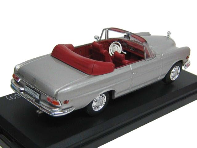 IXO 280SE 1969 Silver 1/43 Mercedes-Benz