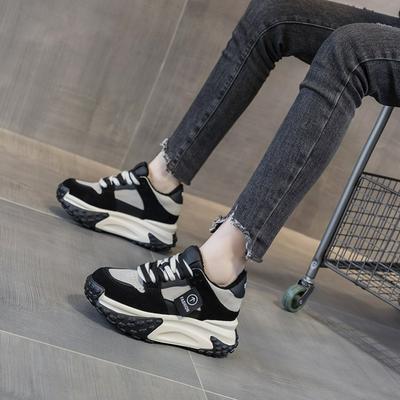 Damenschuhe – Sportschuhe