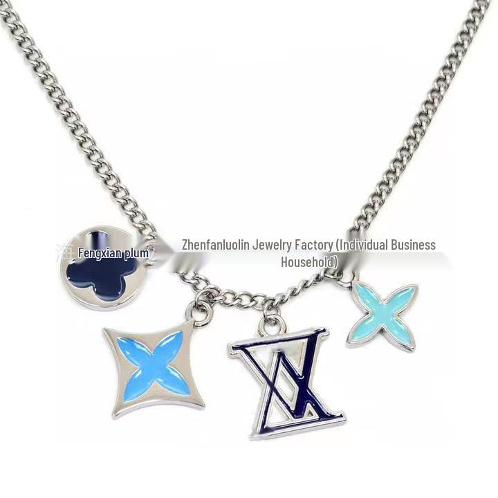 Donkey's Classic Turquoise Pendant Necklace: Trendy Unisex Clavicle Chain for Couples