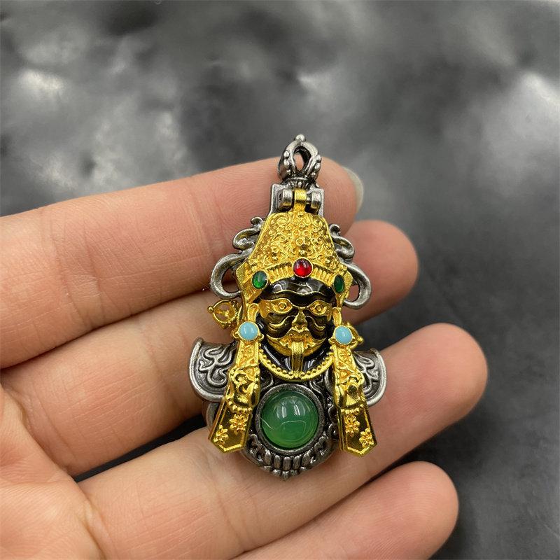 Retro Tibetan Silver Pendant with Green Chalcedony and Red Agate Sweater Chain