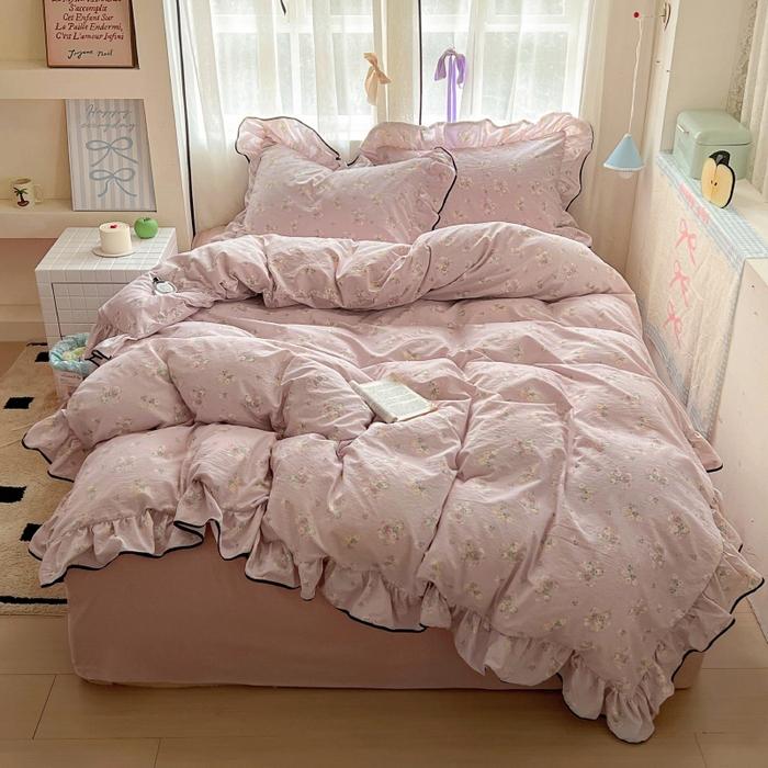 New Cream Lace Girl Powder Grid Korean Version Bed Four-piece Set Washed Cotton Double-layer Yarn Quilt Cover Dormitory