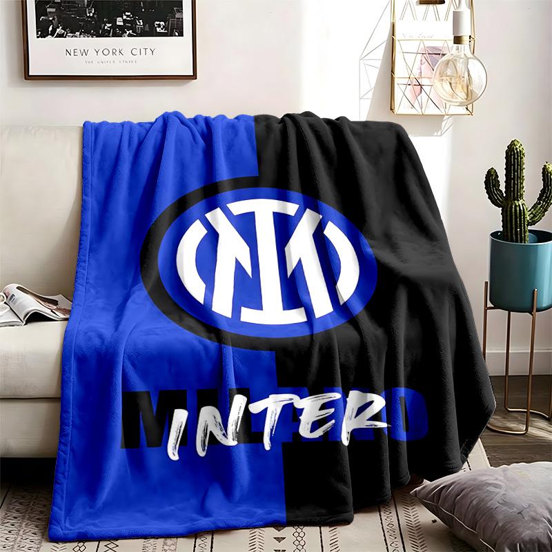 FC Internazionale Milano Theme Personalized Outdoor Flannel Blankets Soft And Suitable For All Seasons Perfect For Sofas Beds And Camping