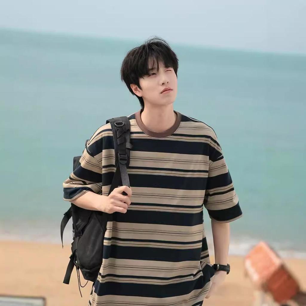 Men's Summer Korean Style Short-Sleeve T-Shirt - Trendy, Simple, Loose-Fit Hong Kong Casual Top