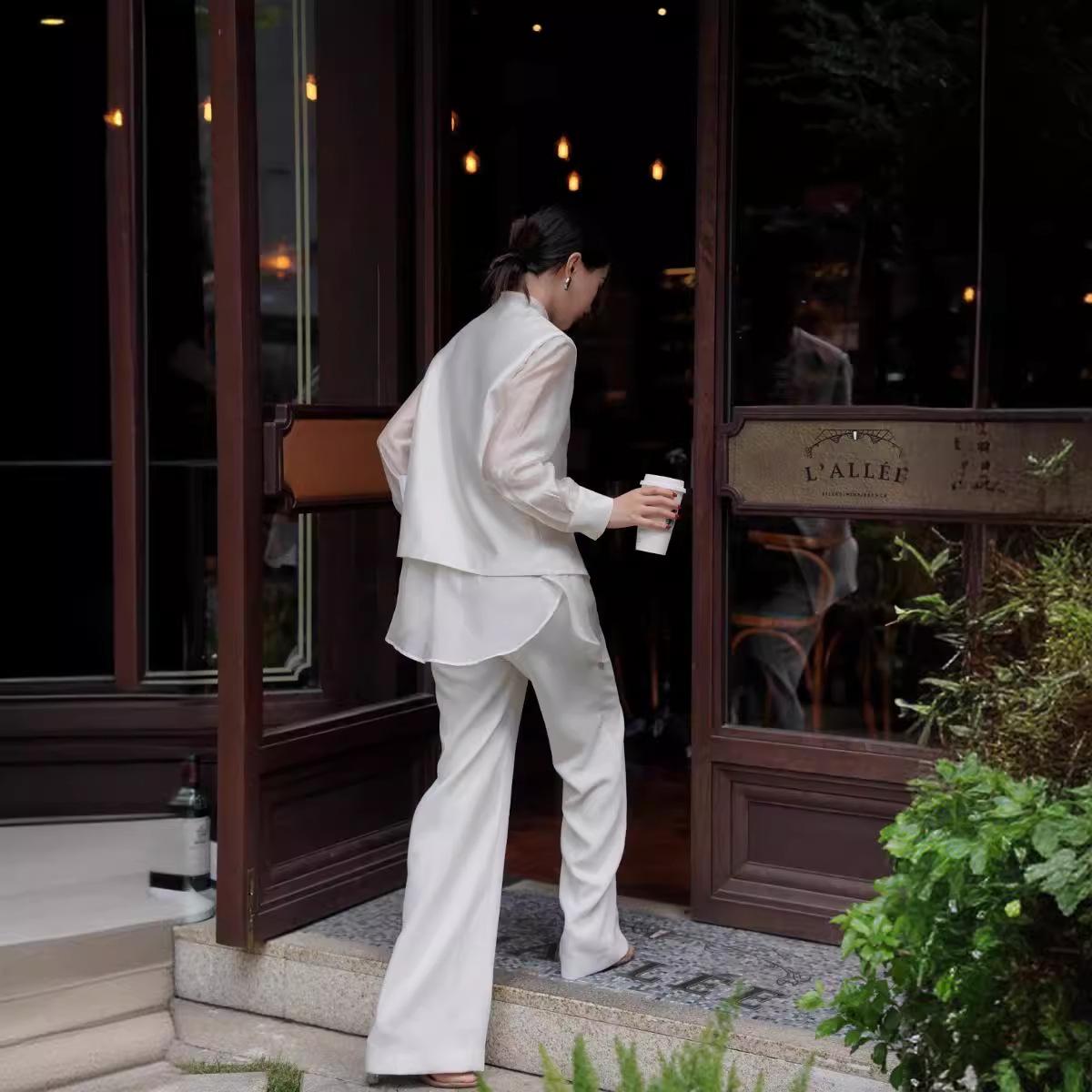 **Обновленное название продукта:**  Ликвидация: Жилет, Рубашка, Брюки - Возврат или обмен не предусмотрены для привередливых покупателей. ** L