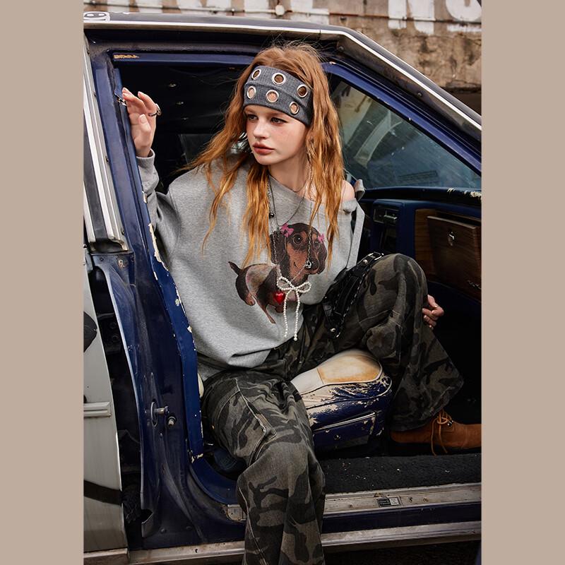 UNIFREE Vintage Dachshund Print Asymmetrical Sweatshirt