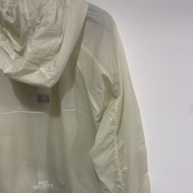 NeW Balance W UltraLight Ripstop Windshield nbnaf2W512 Light Green