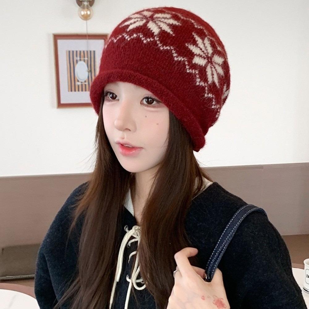 Wool Jacquard Knitted Hat Snowflake Warm Knitted Cap Retro Knitted Beanie Hat  Cold Weather