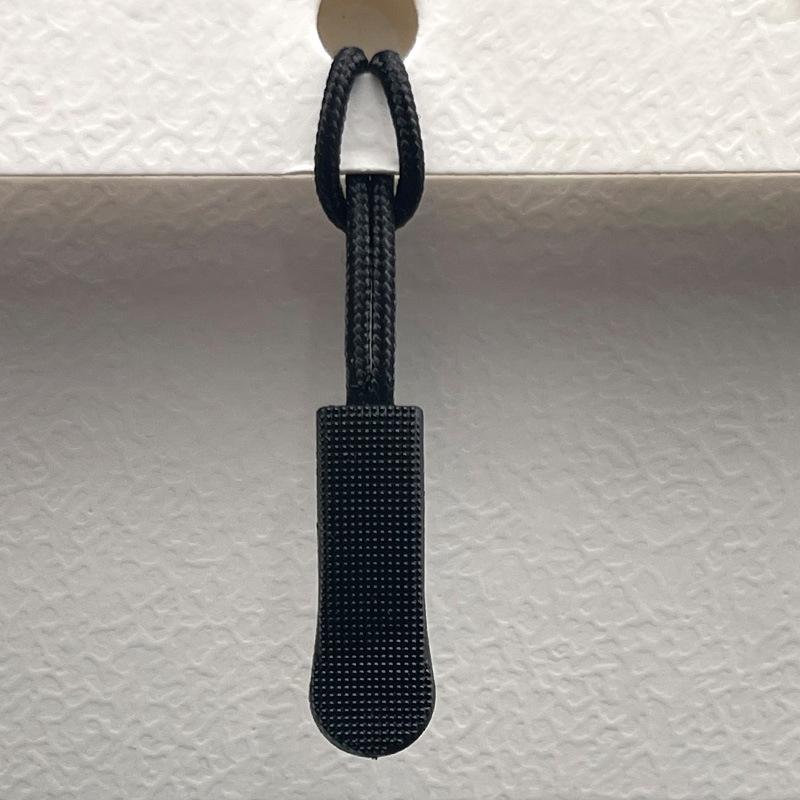 

Available: Black Detachable Zipper Pull Lanyard with Silicone Rope.
